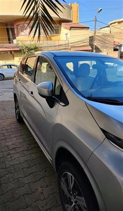 ميتسوبيشي اكسباندر